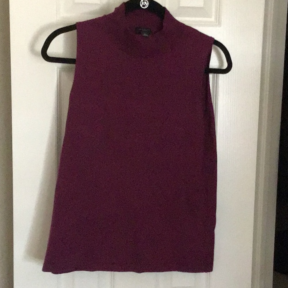 Ann Taylor mock neck sleeveless top